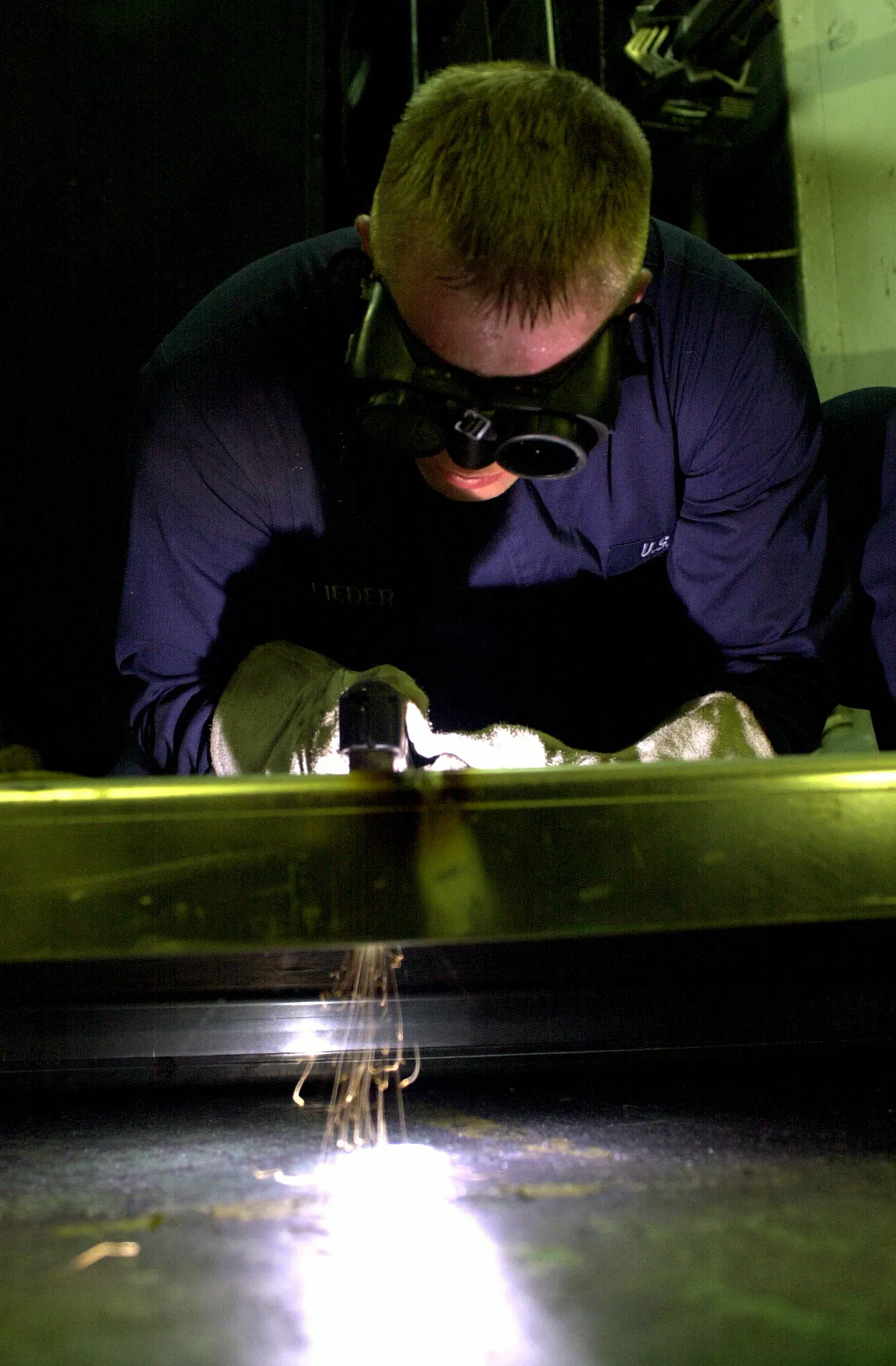 Aluminum Hulls and Zinc Anodes: Avoiding Galvanic Mistakes