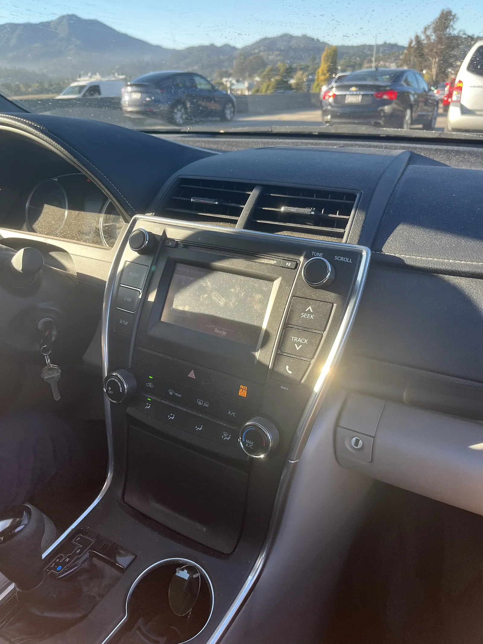 Center Console vs Walkaround Boats: Key Differences Explained
